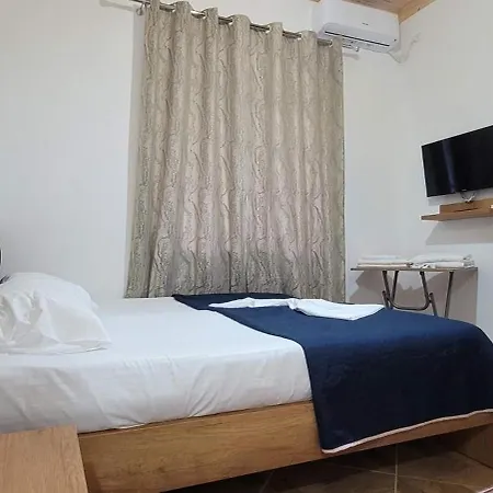 Saraci Room's *